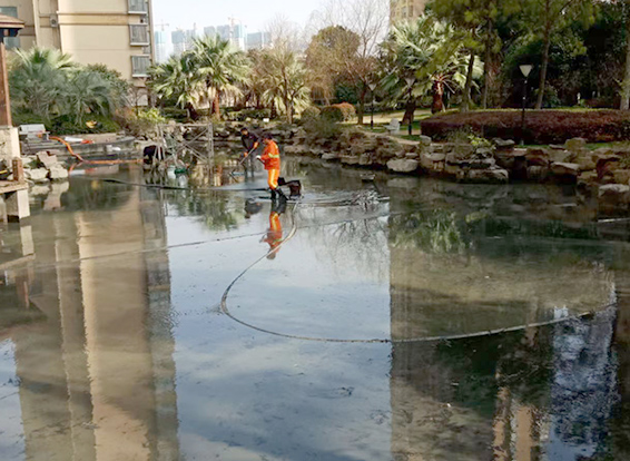 高港景观池淤泥清理